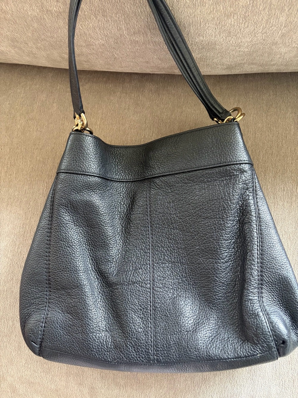 Coach Lexy Black Leather Shoulder Bag with Gold Hardware - Picture 10 of 16
